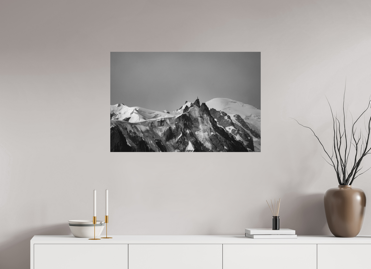 90 x 60 cm, Tirage Fine Art mat L'aiguille dans le blanc