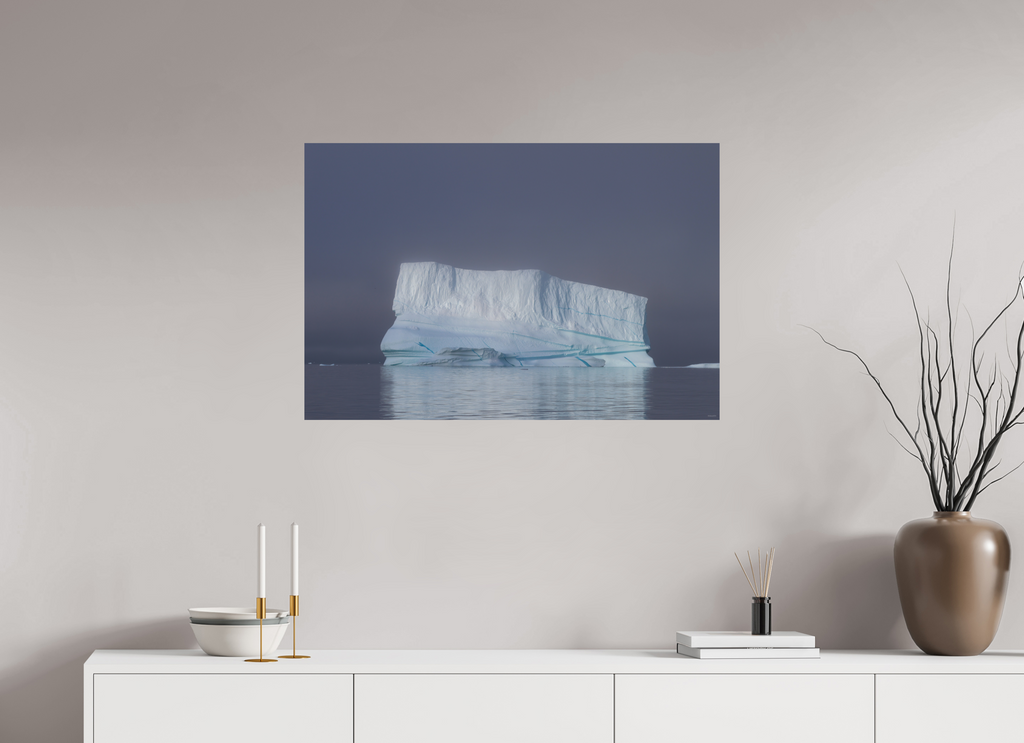 90 x 60 cm, Tirage Fine Art mat Posé