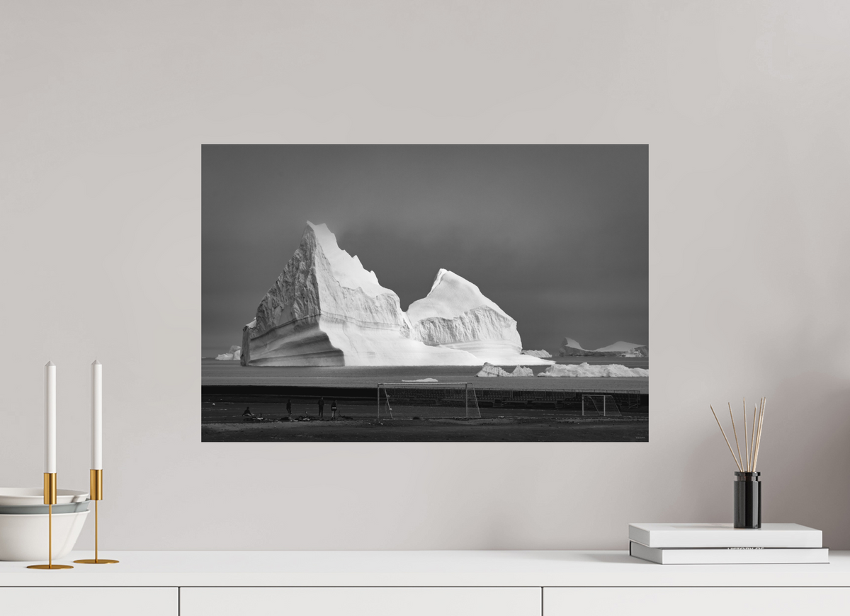 60 x 40 cm, Tirage Fine Art mat Planète football